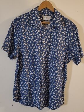 Goodfellow & Co Blue Short-Sleeve Button-Down with White Bird Print